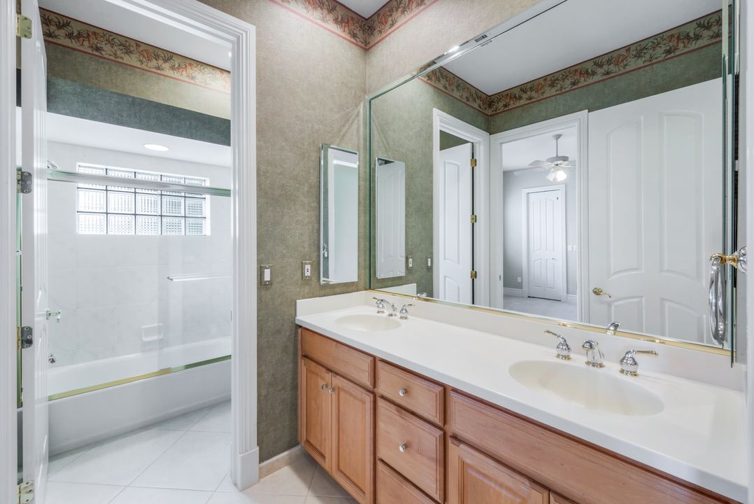 22949 Shady Knoll Dr, Bonita Springs, FL 34135
