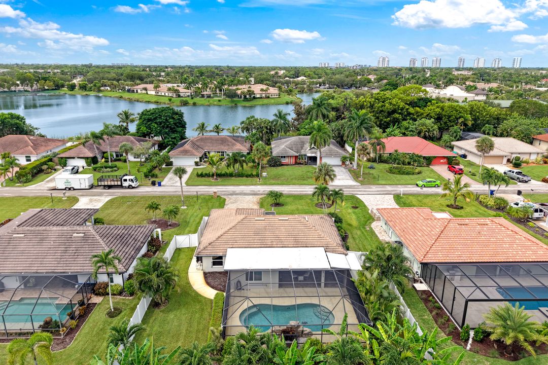 27120 Edenbridge Ct, Bonita Springs, FL 34135