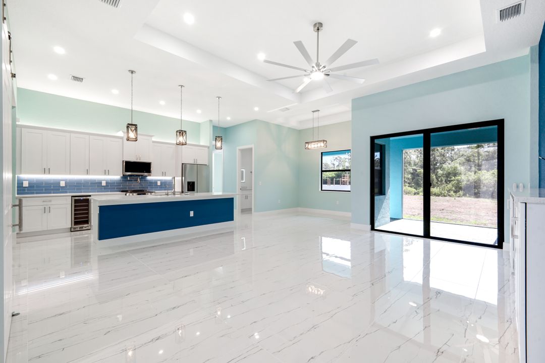 1018 Prospect Ave, Lehigh Acres, FL 33972