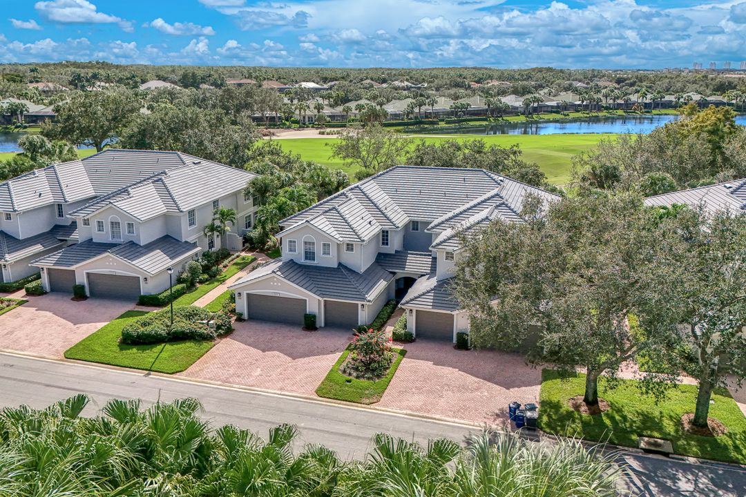 9211 Palmetto Ridge Dr #101, Bonita Springs, FL 34135