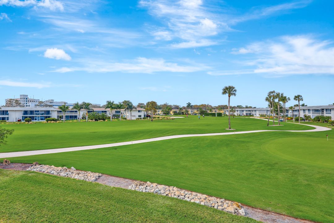 141 Lollypop Ln #4, Naples, FL 34112
