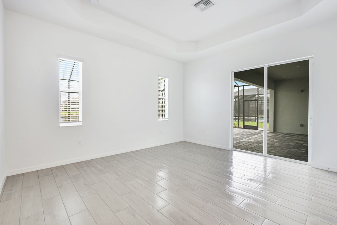 5781 Kingston Pl, Immokalee, FL 34142