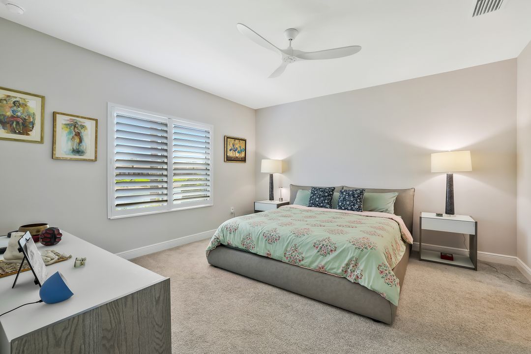 2291 Marquesa Cir, Naples, FL 34112