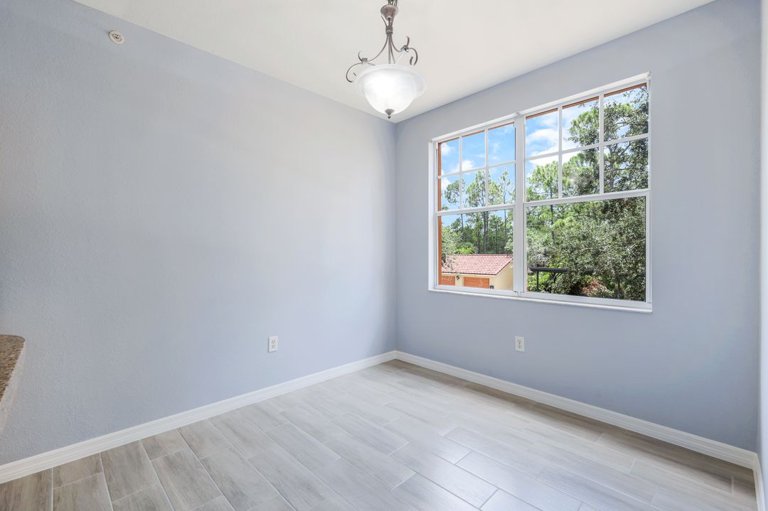 7925 Preserve Cir #325, Naples, FL 34119