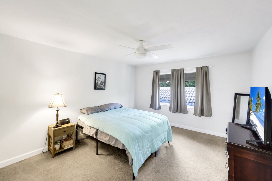 11612 Quail Village Way, Naples, FL 34119