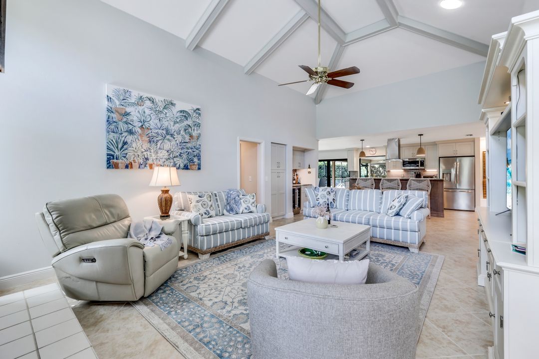 16902 Timberlakes Dr, Fort Myers, FL 33908