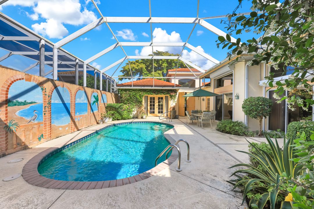 28525 Highgate Dr, Bonita Springs, FL 34135
