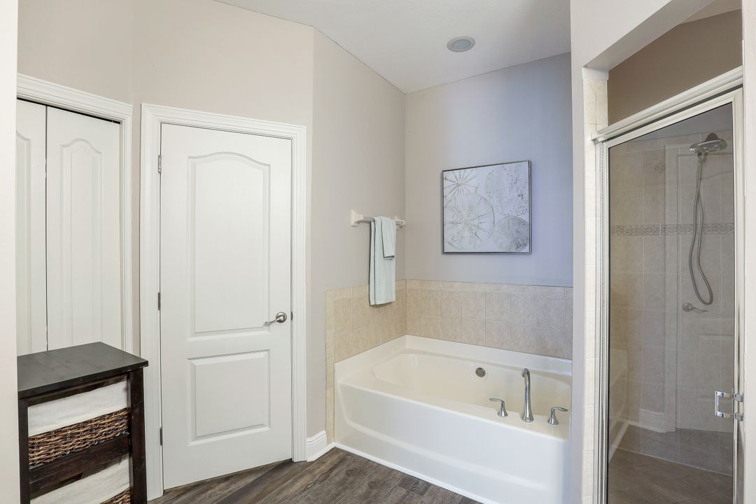 20661 Torre Del Lago St, Estero, FL 33928