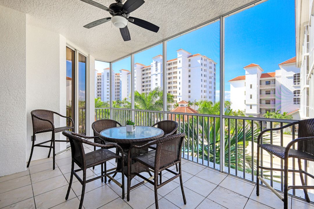 470 Launch Cir #405, Naples, FL 34108