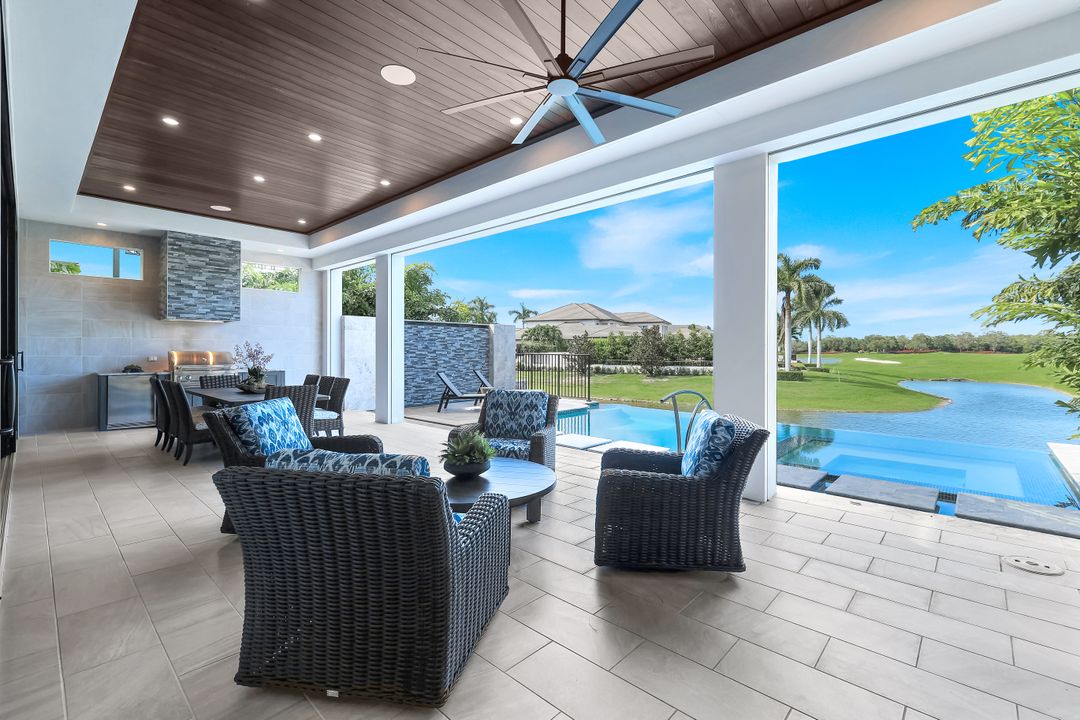 16647 Isola Bella Ln, Naples, FL 34110