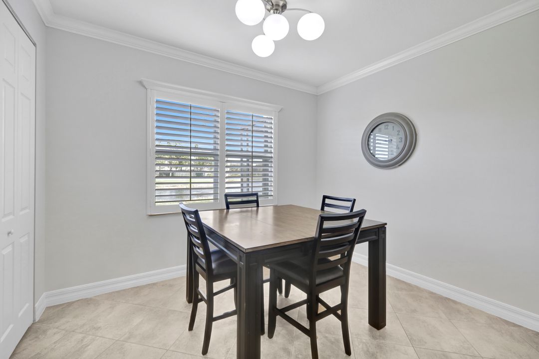 6795 Del Mar Terrace, Naples, FL 34105