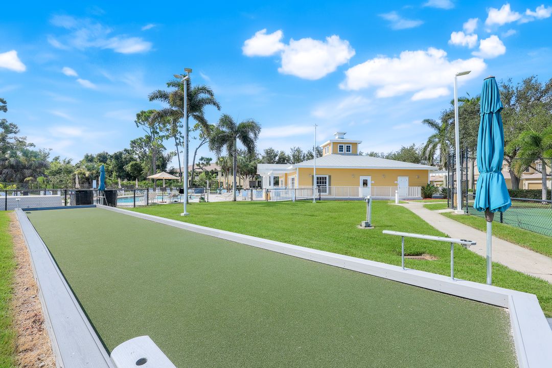 9764 Mendocino Dr, Fort Myers, FL 33919