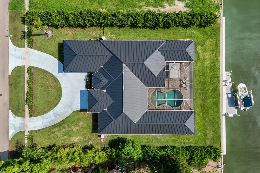 921 Scott Dr, Marco Island, FL 34145