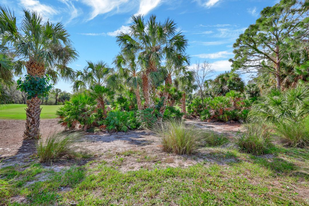 3625 Olde Cottage Ln, Bonita Springs, FL 34134