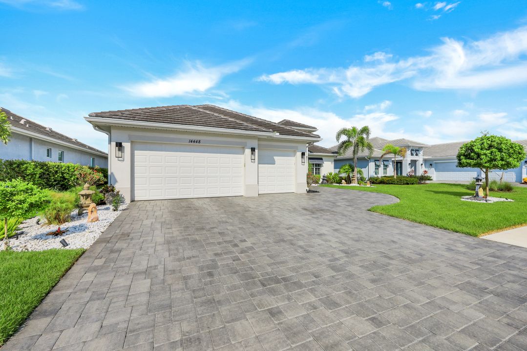 14448 Neptune Ave, Naples, FL 34114