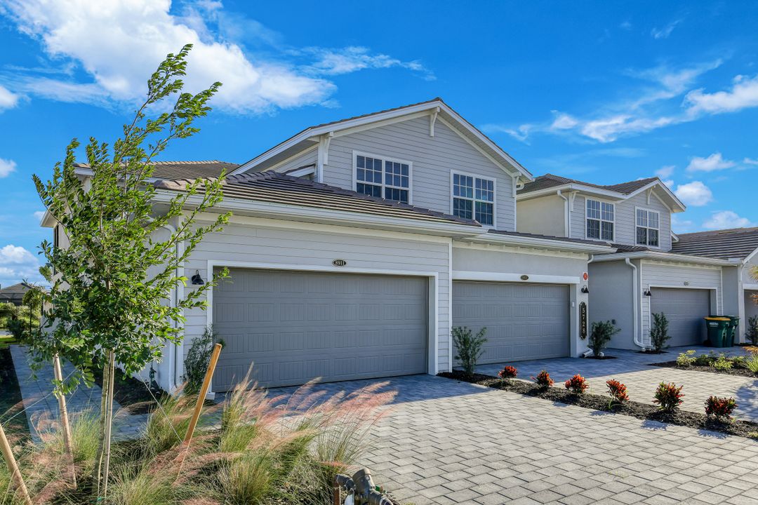 5739 Oakmont Ct, Ave Maria, FL 34142