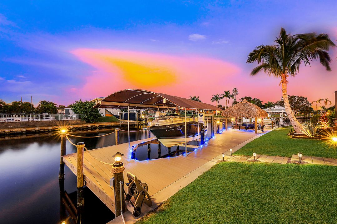 4530 SE 6th Ct, Cape Coral, FL 33904