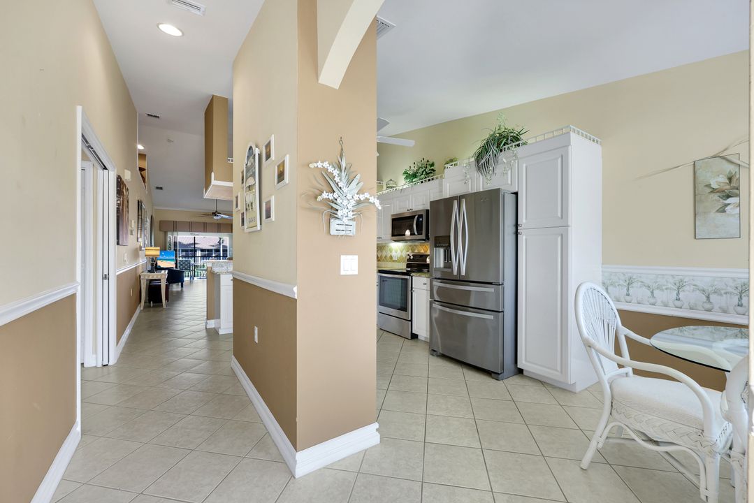 2375 Bayou Ln #4, Naples, FL 34112