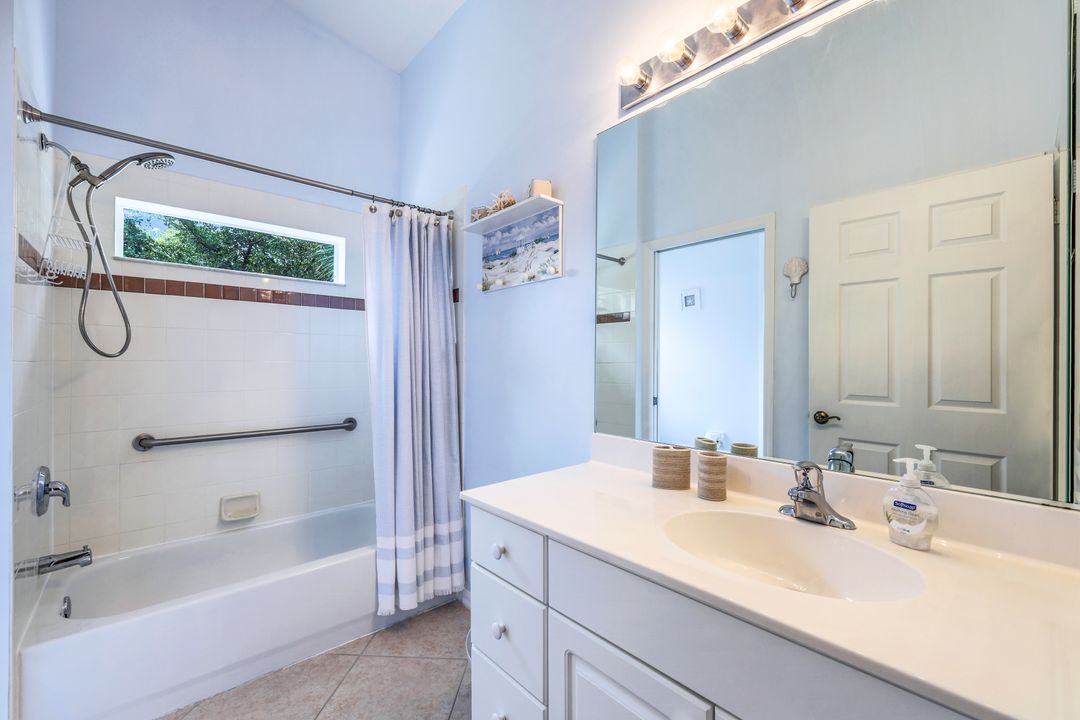 2347 Hidden Lake Ct #12, Naples, FL 34112