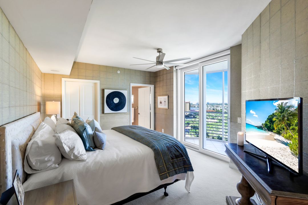 8231 Bay Colony Dr #1701, Naples, FL 34108
