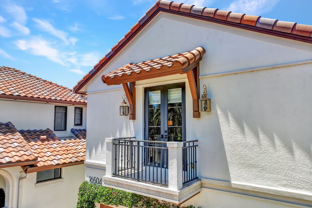 16504 Talis Park Dr, Naples, FL 34110