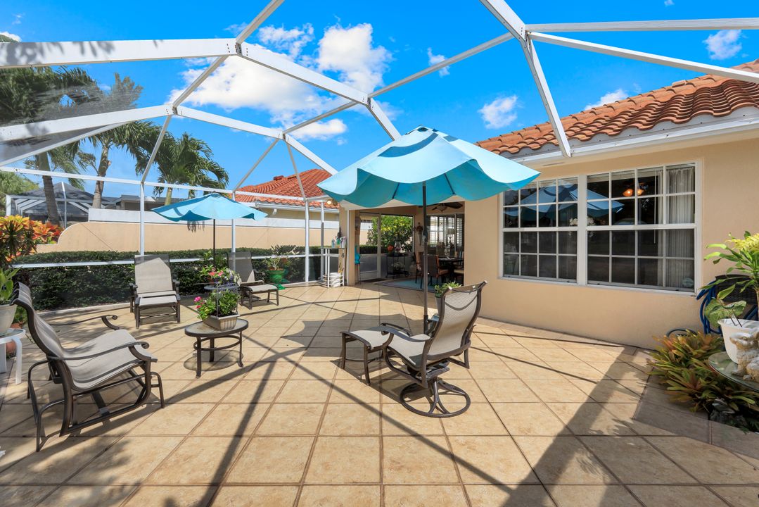 5425 Guadeloupe Way, Naples, FL 34119