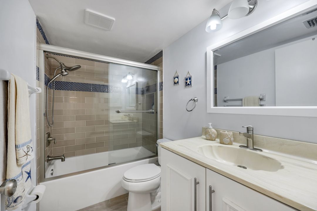 5419 Rattlesnake Hammock Rd, Naples, FL 34113