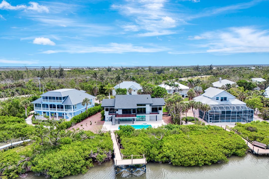 5435 Osprey Ct, Sanibel, FL 33957