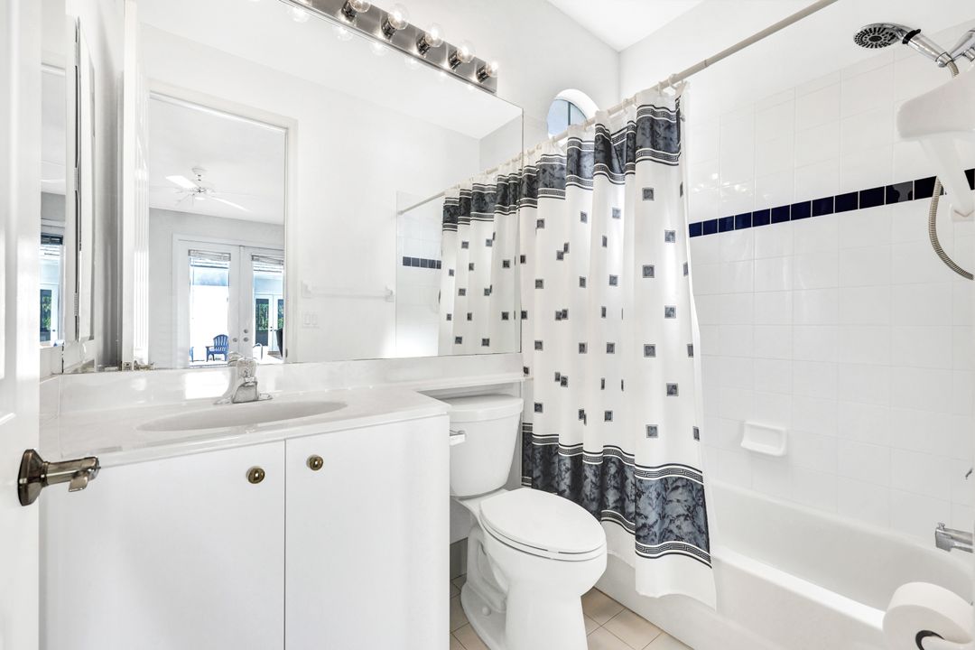 25411 Alicante Dr, Bonita Springs, FL 34134