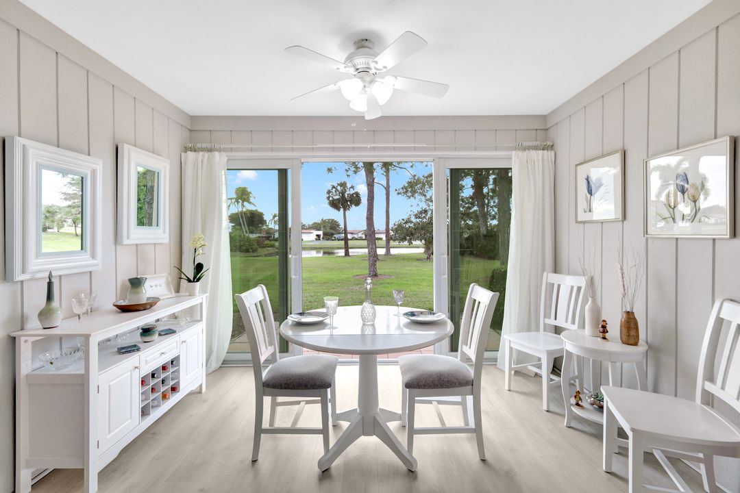 1004 Pine Isle Ln, Naples, FL 34112