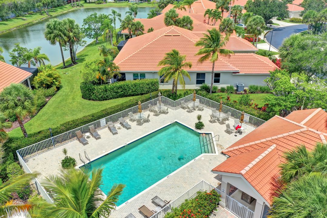 8454 Bent Creek Way, Naples, FL 34114