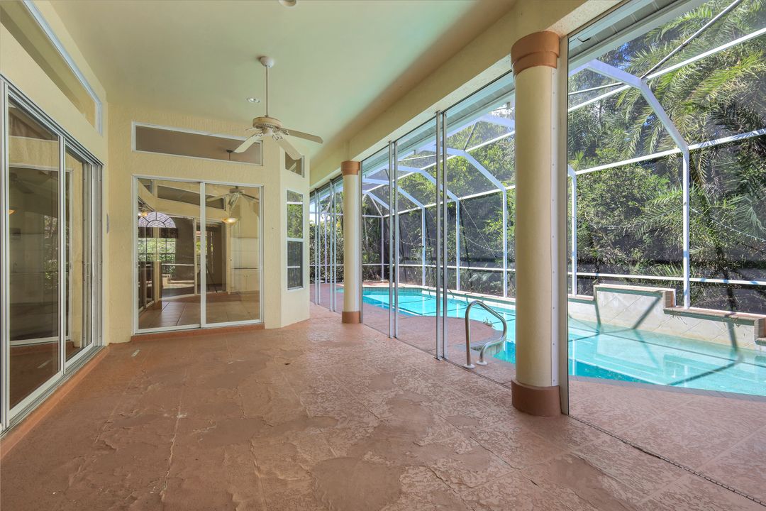 28476 Del Lago Way, Bonita Springs, FL 34135