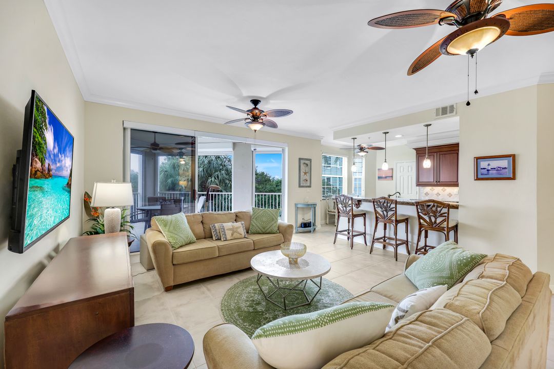 210 Vintage Bay Dr #B12, Marco Island, FL 34145
