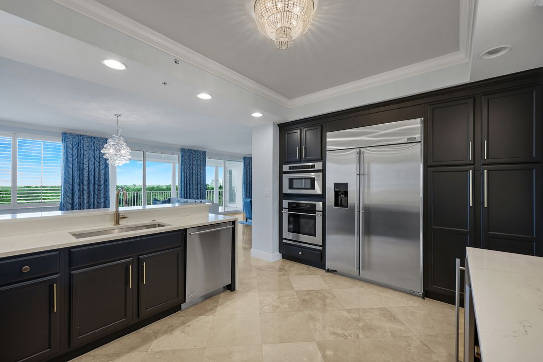 275 Indies Way #503, Naples, FL 34110