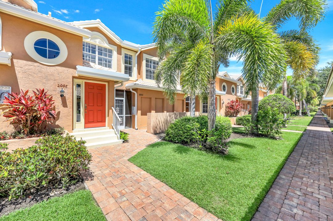 28080 Cavendish Ct #2008, Bonita Springs, FL 34135