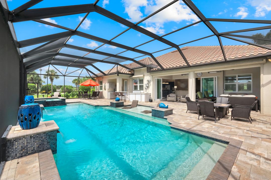 9180 Ores Cir, Naples, FL 34120