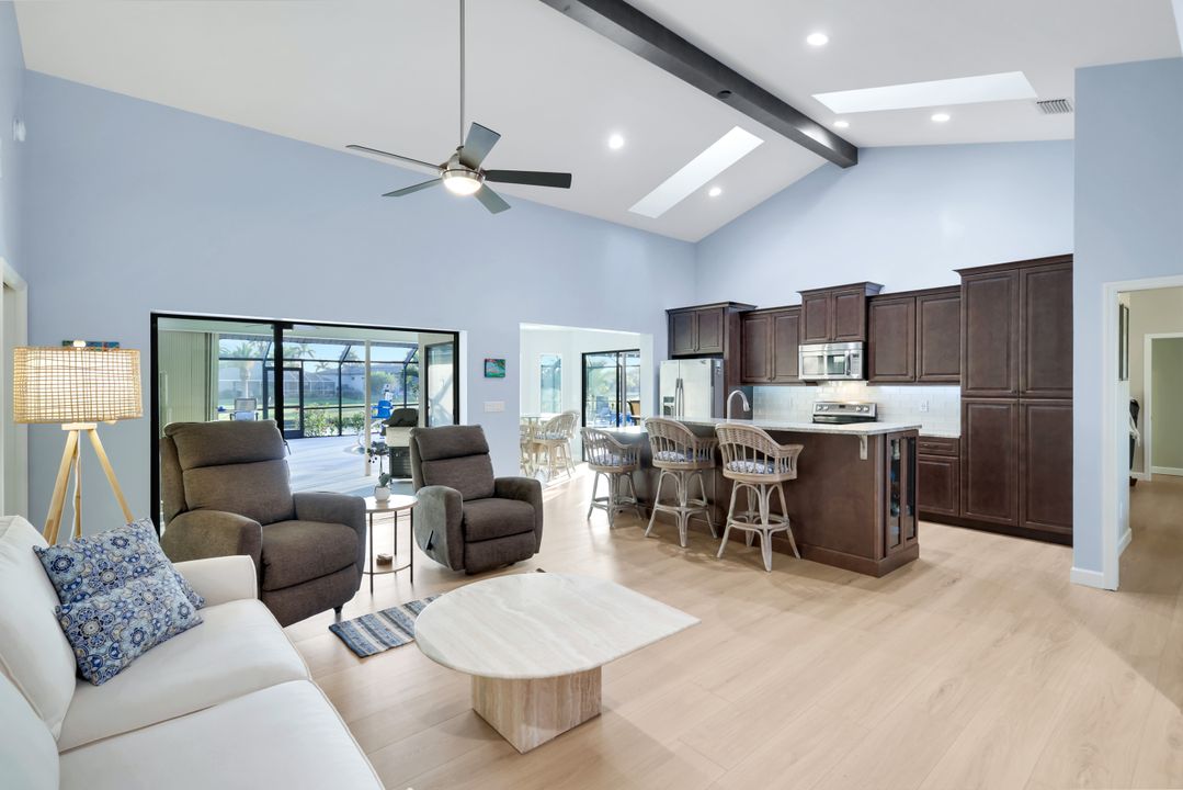 11841 Princess Grace Ct, Cape Coral, FL 33991