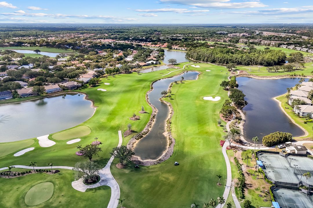 6260 Bellerive Ave #402, Naples, FL 34119