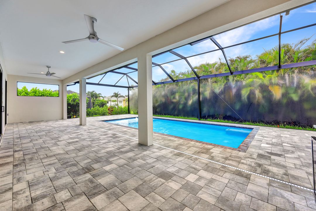 4930 Agualinda Blvd, Cape Coral, FL 33914