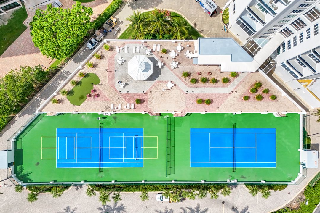 4041 Gulf Shore Blvd N #109, Naples, FL 34103