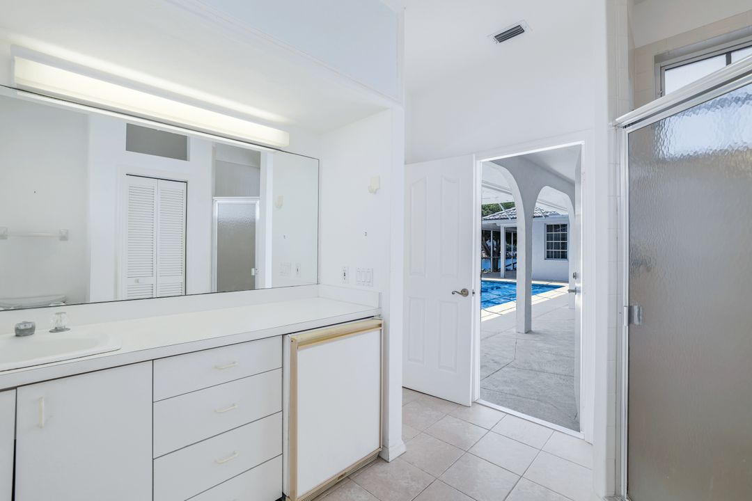 1895 Woodbine Ct, Marco Island, FL 34145