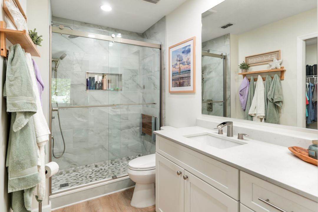 4240 Jack Frost Ct #6, Naples, FL 34112