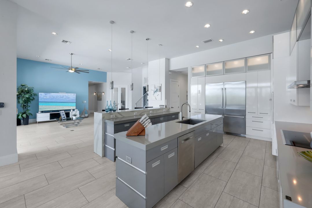 2826 SW 44th Terrace, Cape Coral, FL 33914