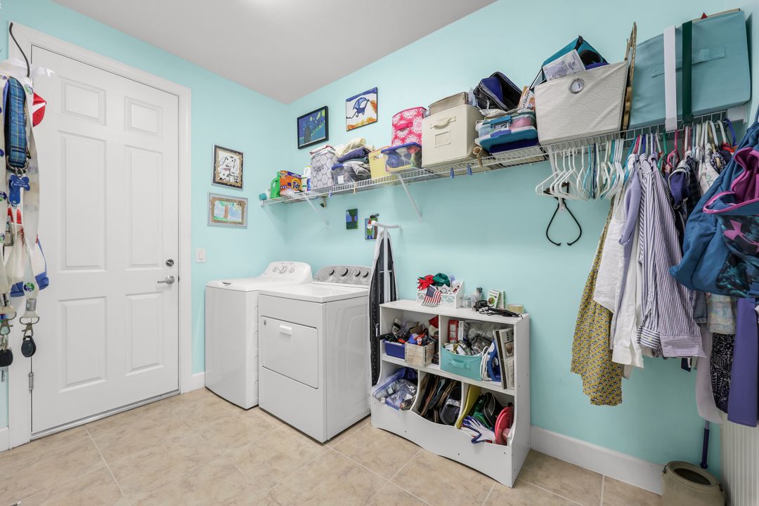 17274 Hadlow Pl, Fort Myers, FL 33967