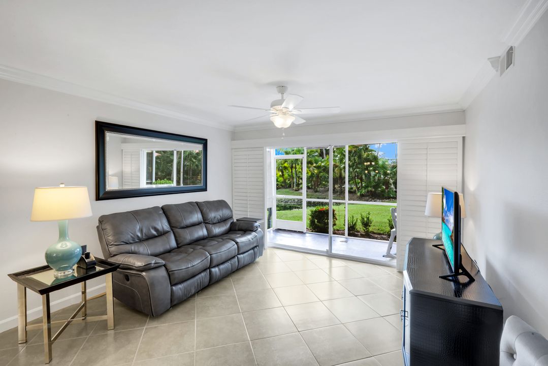 2462 Hidden Lake Dr #1, Naples, FL 34112