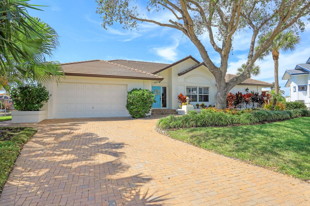 230 Geranium Ct, Marco Island, FL 34145