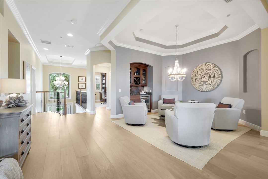 9201 Quartz Ln #201, Naples, FL 34120