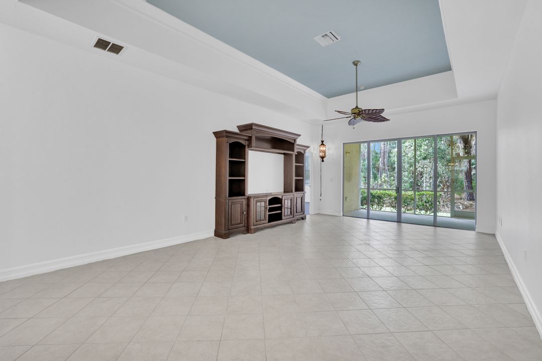 8206 Sanctuary Dr #1, Naples, FL 34104