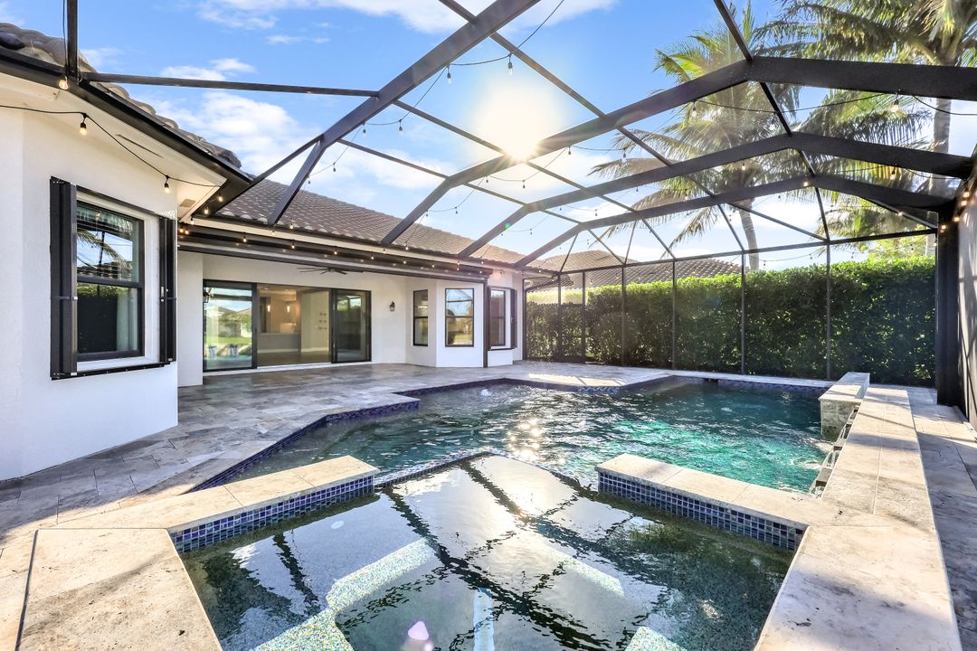 4426 Caldera Cir, Naples, FL 34119