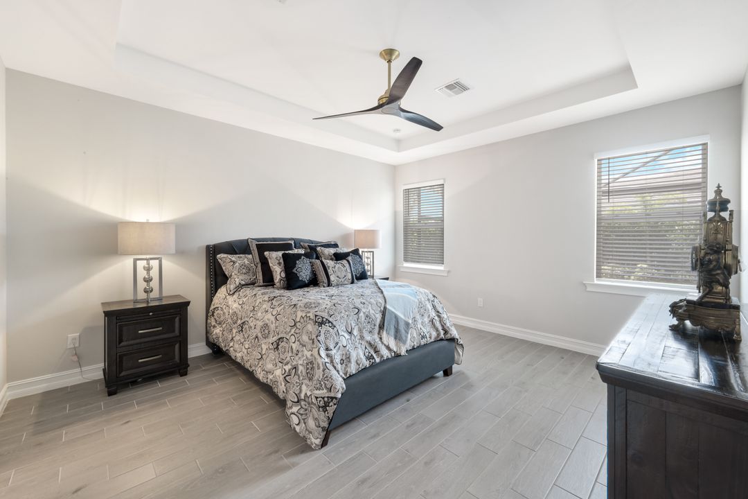 28086 Captiva Shell Lp, Bonita Springs, FL 34135